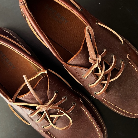 Boys Sperry Docksiders Size 6.5 - Picture 3 of 9